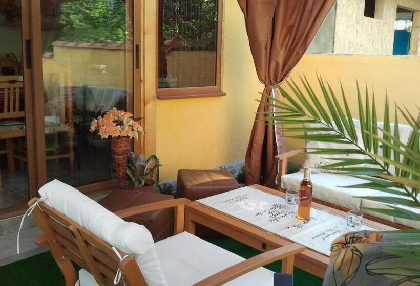 膳宿费 Vila Riviera