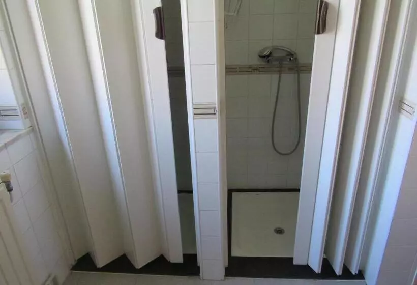 Albergue De Oneta