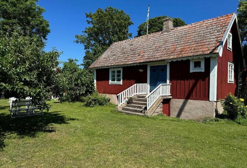 Retkeilymaja Kackelstugan