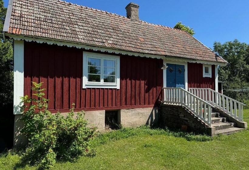 Retkeilymaja Kackelstugan