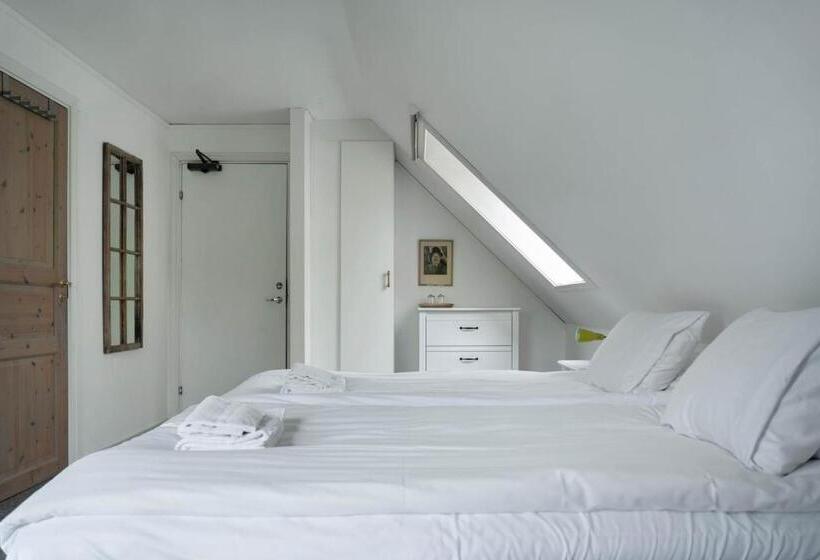 Retkeilymaja Kackelstugan