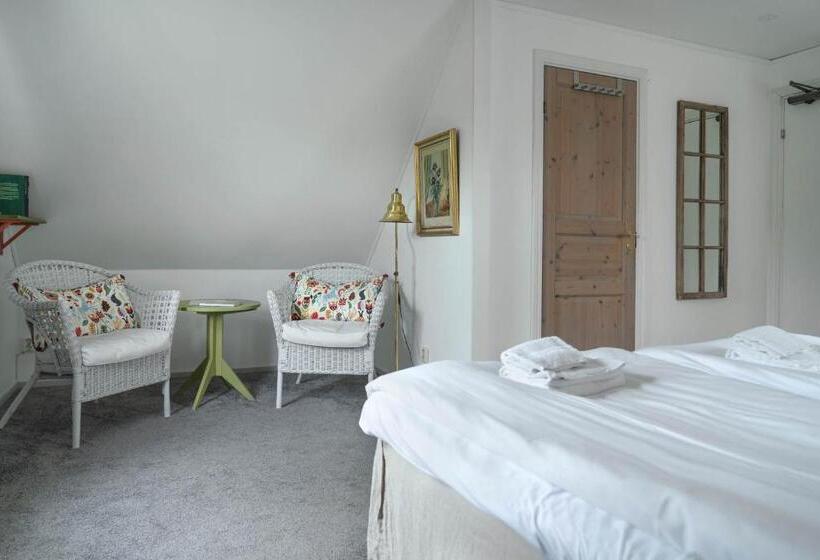 Retkeilymaja Kackelstugan