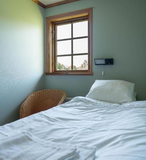 Retkeilymaja Kackelstugan