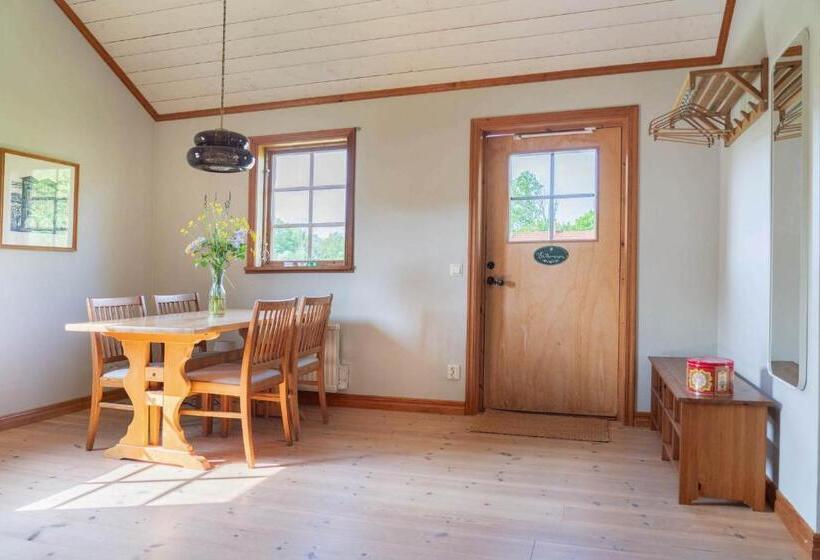 Retkeilymaja Kackelstugan