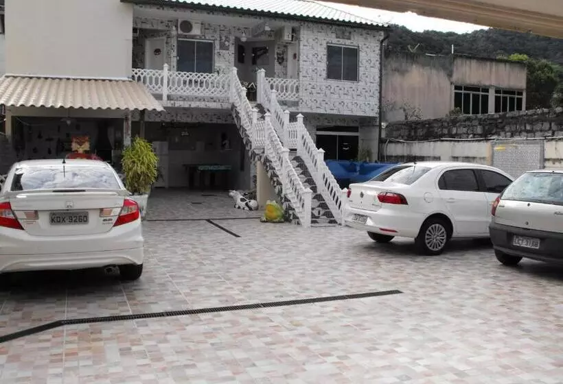 ユースホステル Pousada Casa Da Praia
