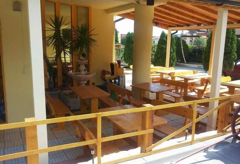 Family Hotel Meteora