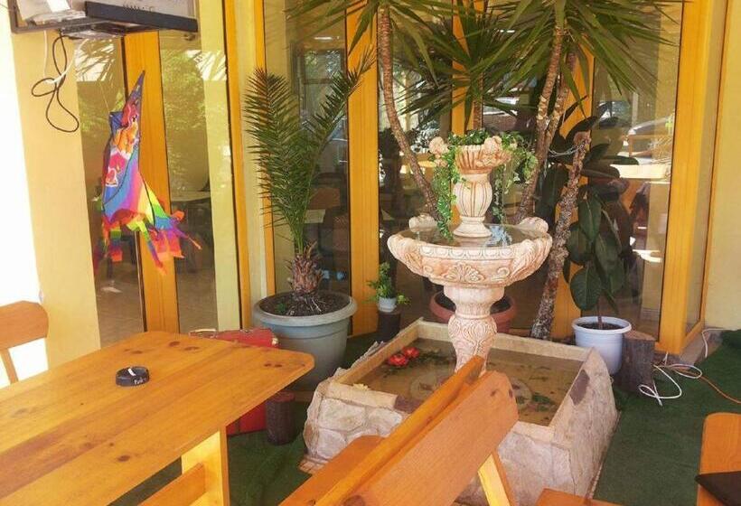 Family Hotel Meteora