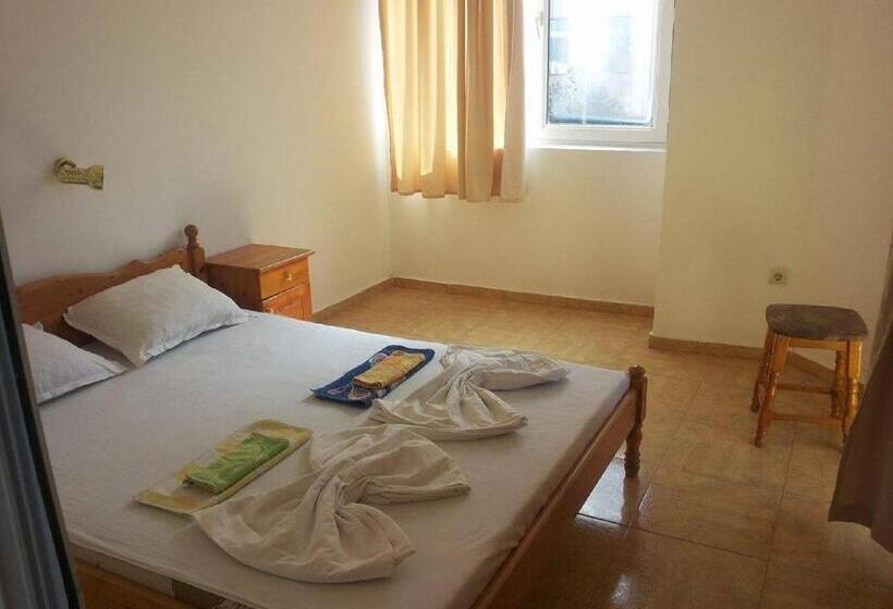 Family Hotel Meteora