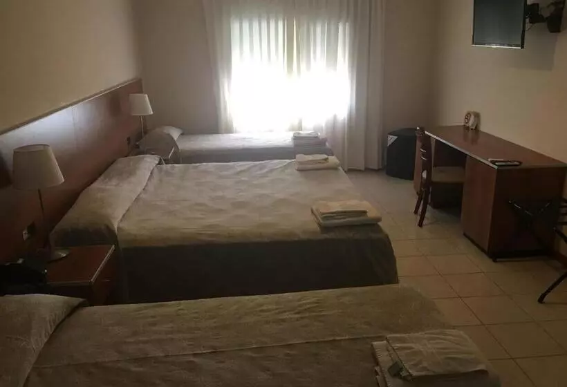 Hotelli Sol Del Añelo