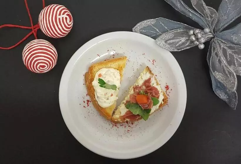 Hotelli Sol Del Añelo