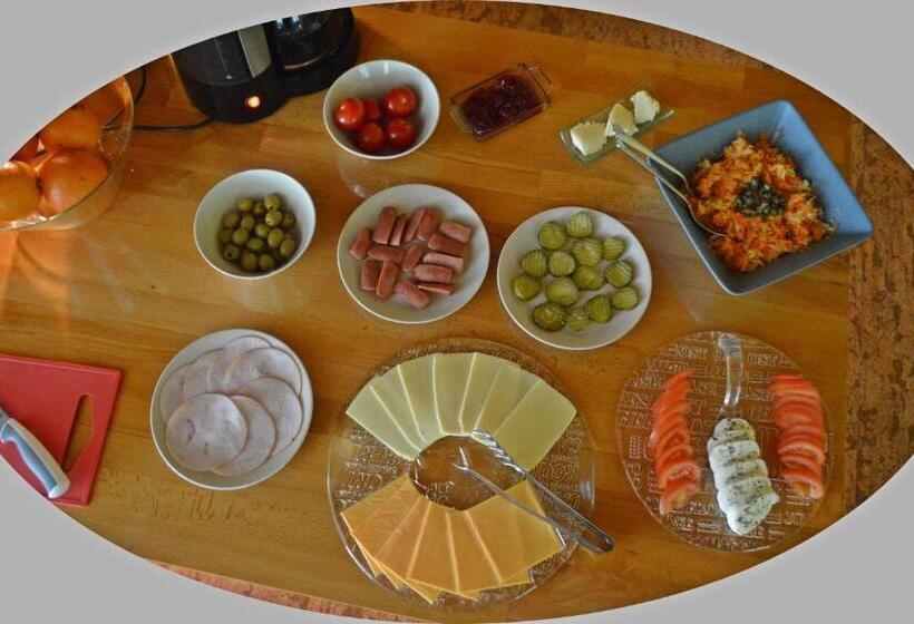 Muses Bnb Bed & Breakfast