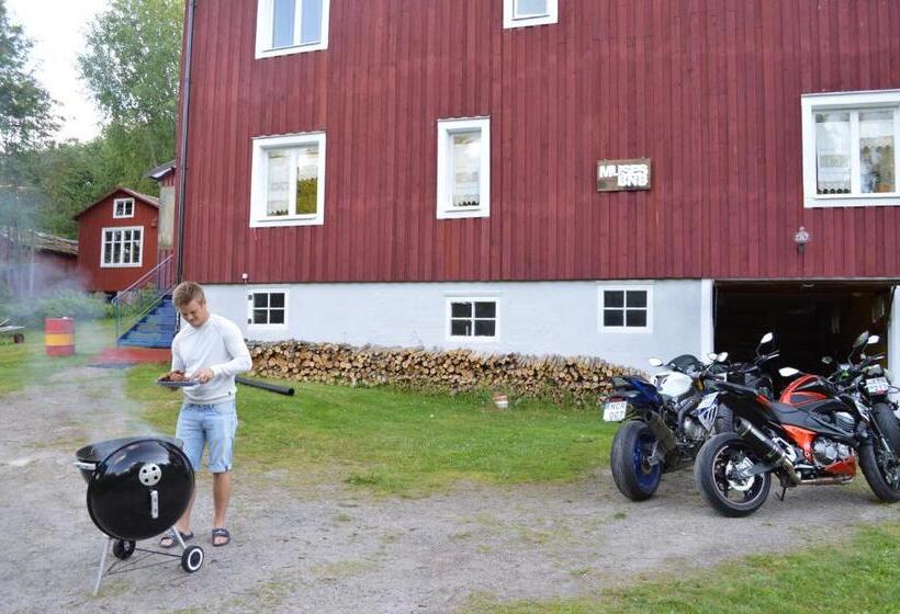 Muses Bnb Bed & Breakfast