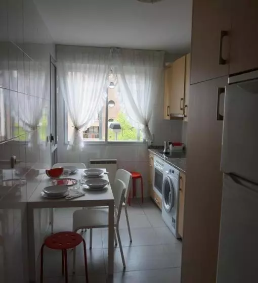 ペンション Apartamento Ermitagaña