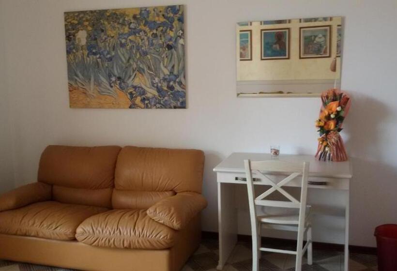 膳宿费 Big Brenta