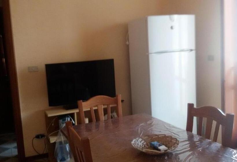 膳宿费 Big Brenta