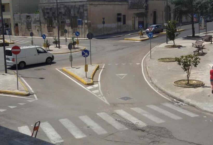 膳宿费 Big Brenta