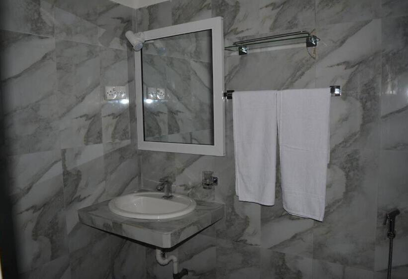 Majatalo Chamudu Villa