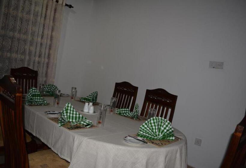 Majatalo Chamudu Villa