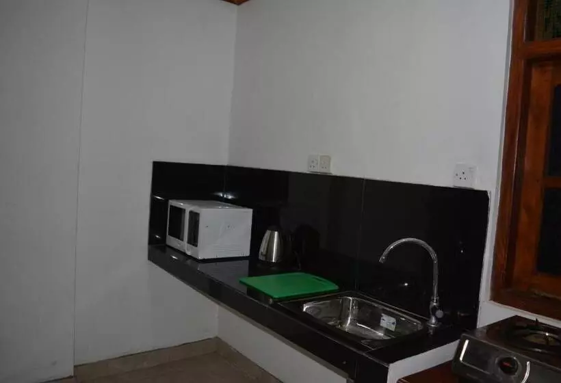 Pension Chamudu Villa