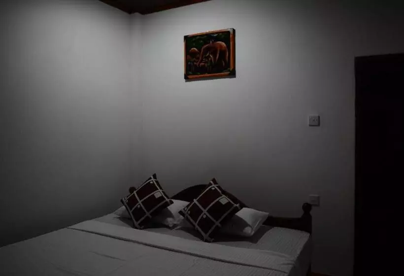Pension Chamudu Villa