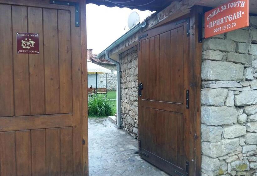 بنسيون Guest House Friends