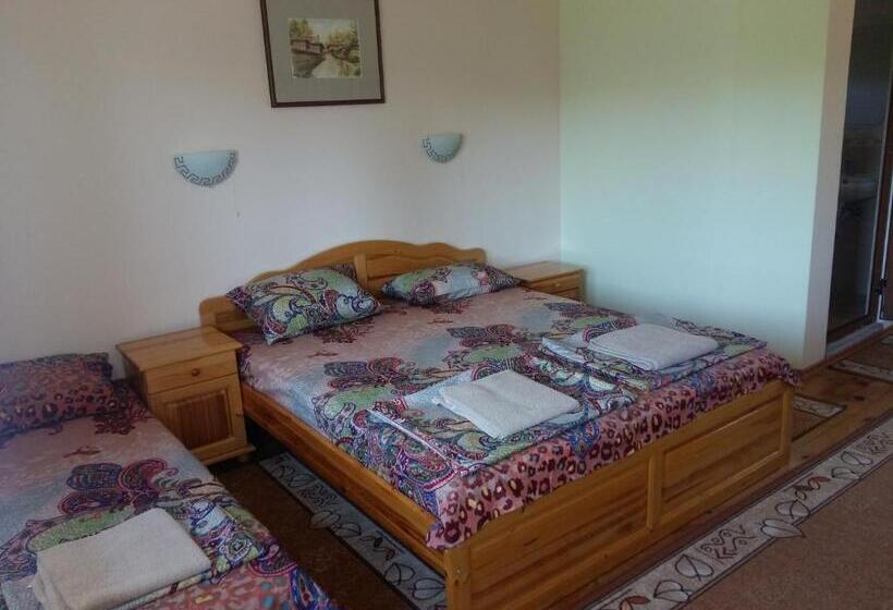 بنسيون Guest House Friends