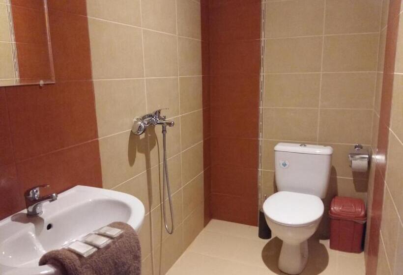 بنسيون Guest House Friends