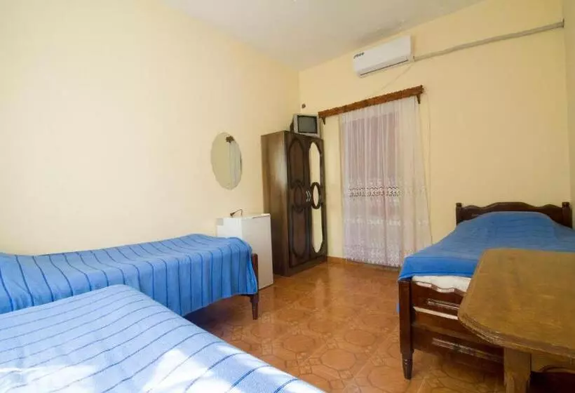 پانسیون Guest House Imeda