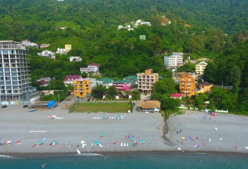 پانسیون Guest House Imeda