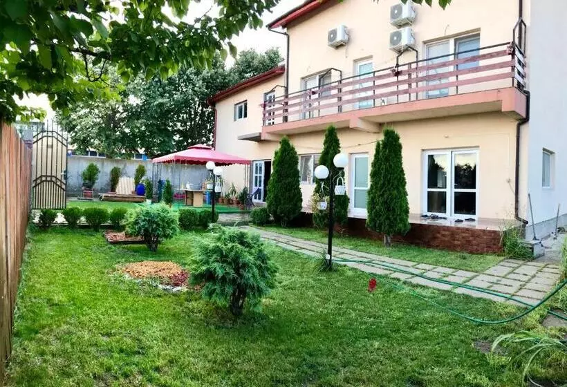 Pensió La Nelu