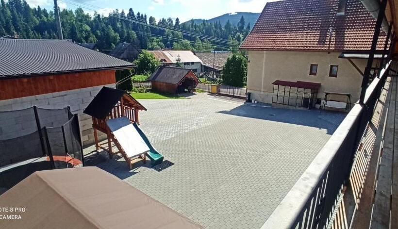 ペンション Penzión U Jolany