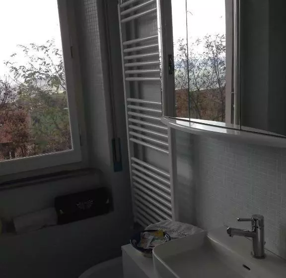 تختخواب و صبحانه A Casa Di Ilaria