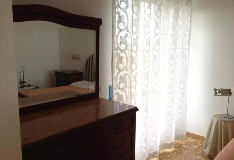 تختخواب و صبحانه A Casa Di Ilaria