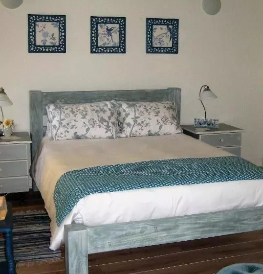 ベッドアンドブレックファースト Chambre D Hôtes Oiron, Deux Sevres   Not Near Taize, Burgundy