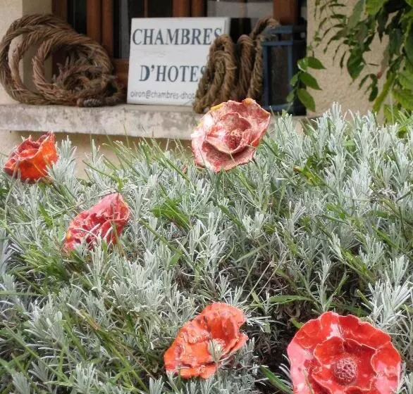 ベッドアンドブレックファースト Chambre D Hôtes Oiron, Deux Sevres   Not Near Taize, Burgundy
