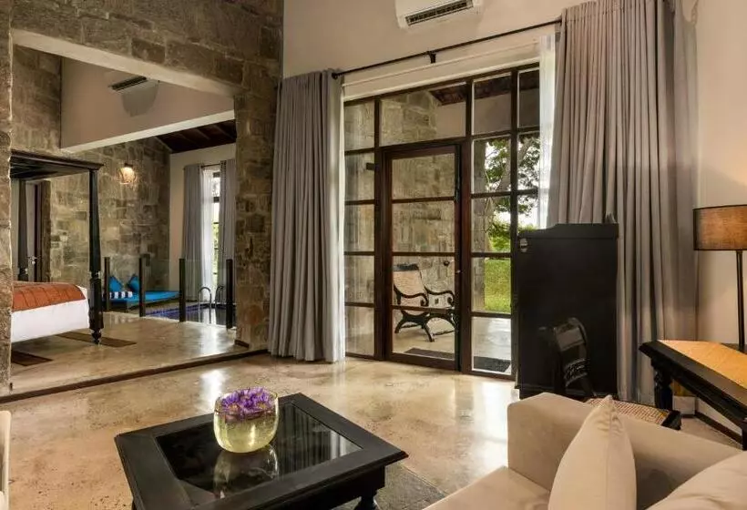 Hotelli Ayugiri Ayurveda Wellness Resort Sigiriya