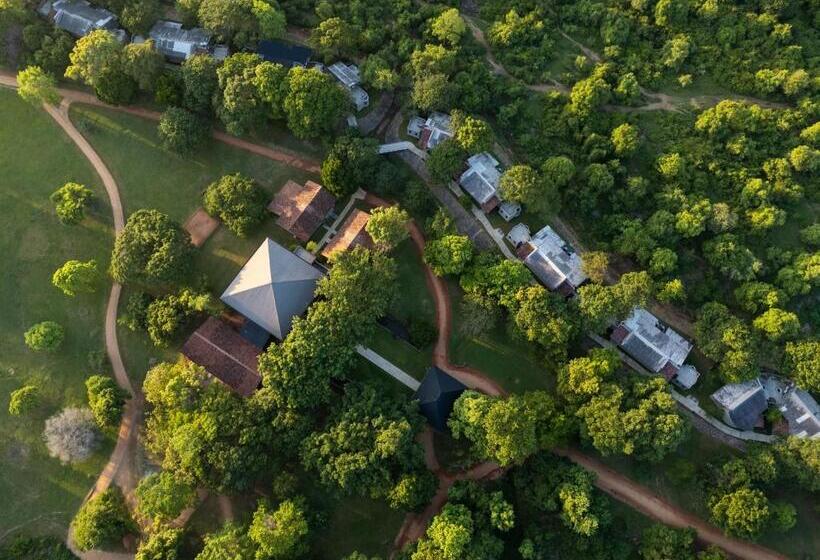 Otel Ayugiri Ayurveda Wellness Resort Sigiriya