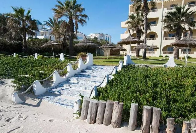 Hotelli Sol Palmeras Beach   Family