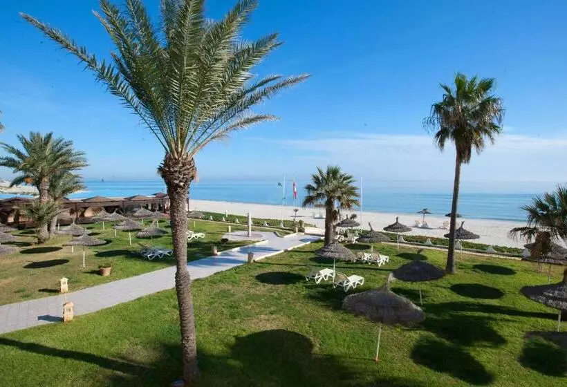 Hotelli Sol Palmeras Beach   Family