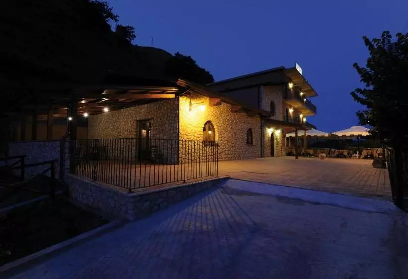 ペンション Al Giumani