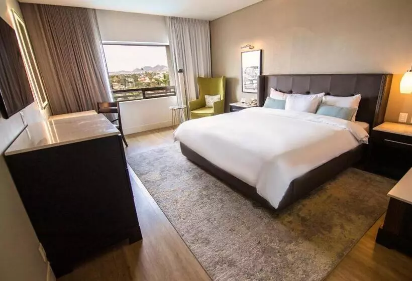 ホテル Lucerna Hermosillo
