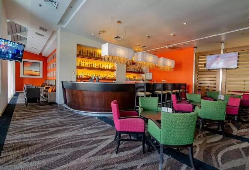 ホテル Lucerna Hermosillo