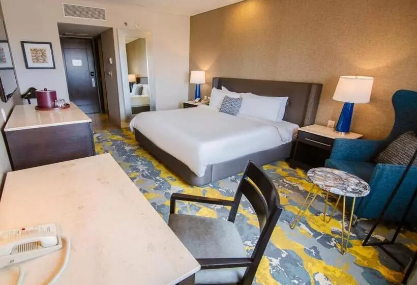 ホテル Lucerna Hermosillo