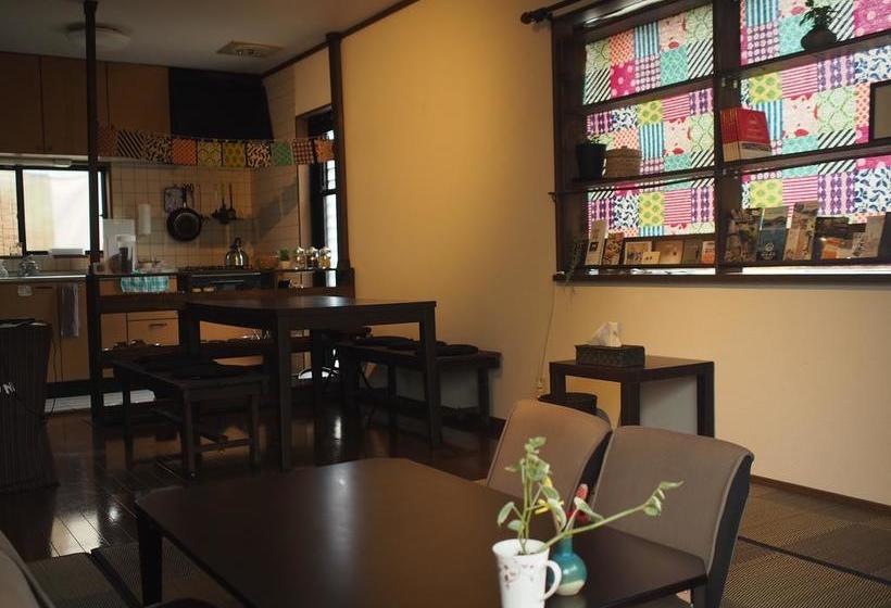 فندق صغير Guesthouse Asobigokoro Fukuokadazaifu