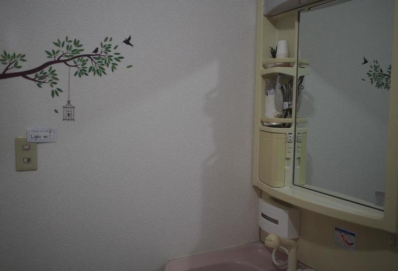 فندق صغير Guesthouse Asobigokoro Fukuokadazaifu