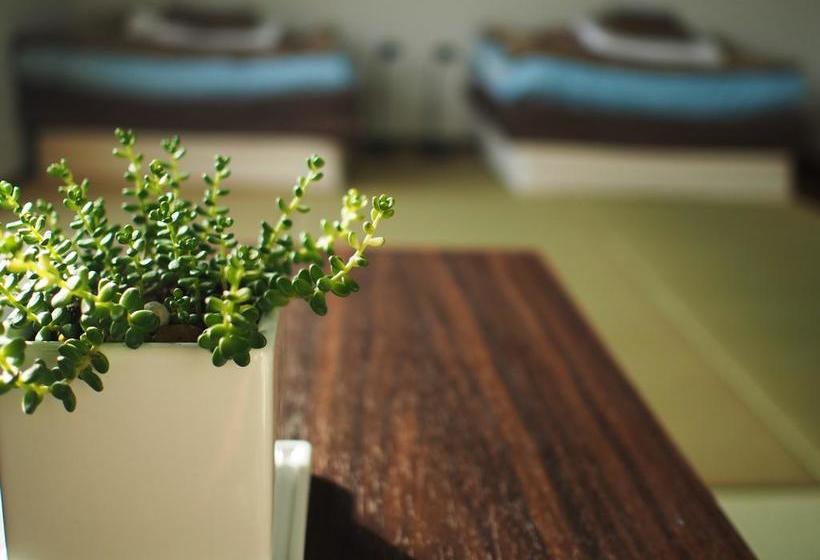 فندق صغير Guesthouse Asobigokoro Fukuokadazaifu