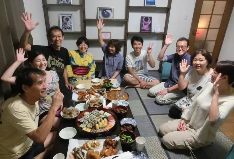 ユースホステル Guesthouse Asobigokoro Fukuokadazaifu