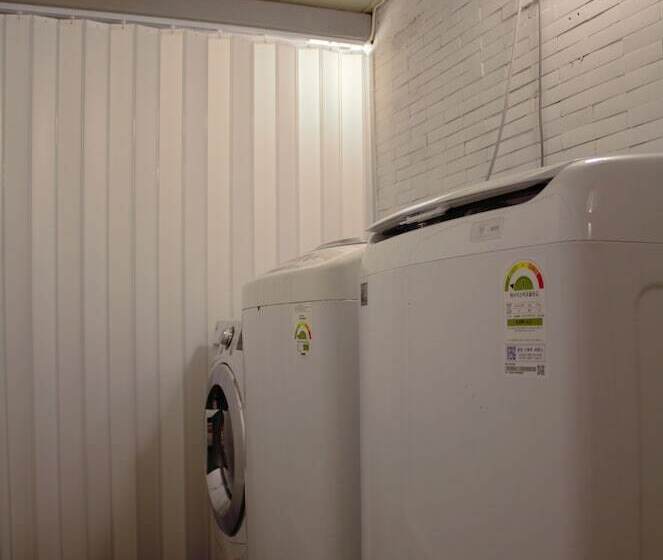 הוסטל Mini Hotel Insa