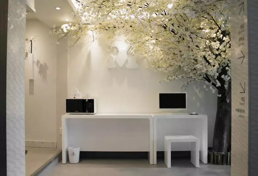 Retkeilymaja Mini Hotel Insa