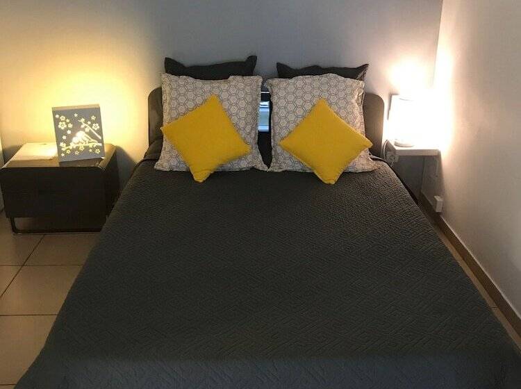 تختخواب و صبحانه Entre Deux Rêves